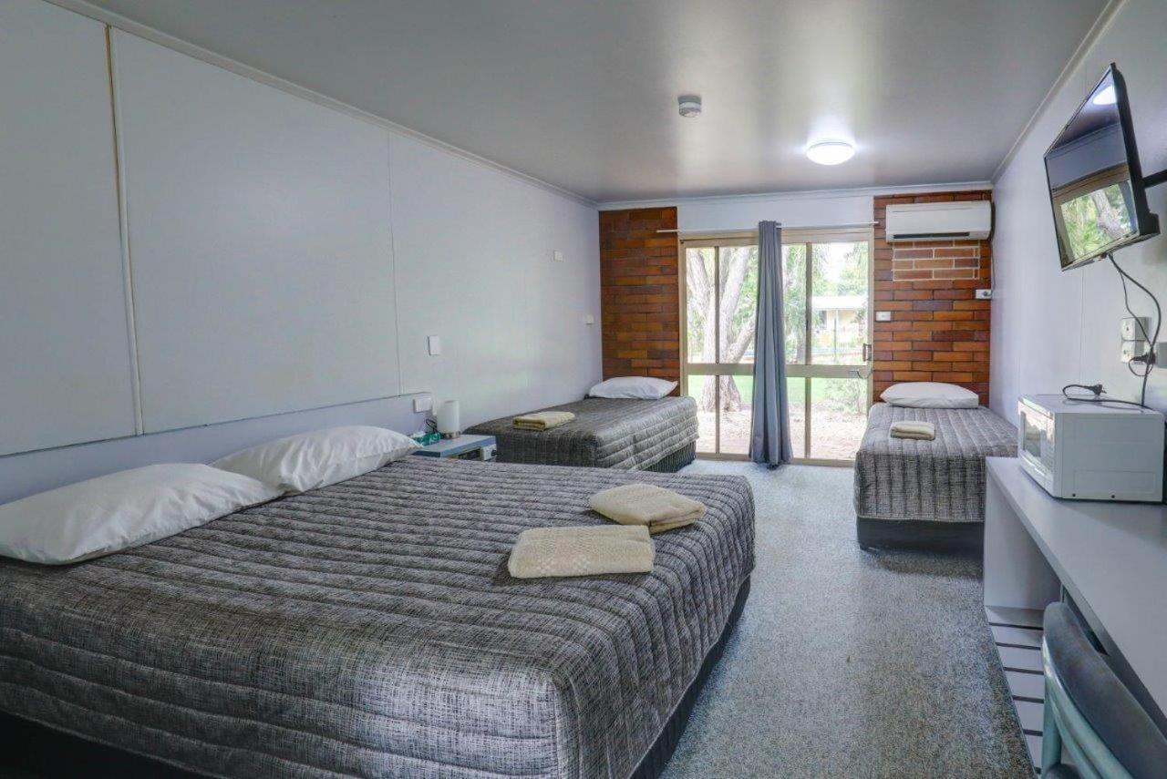 Tambo Mill Motel & Caravan Park Ngoại thất bức ảnh