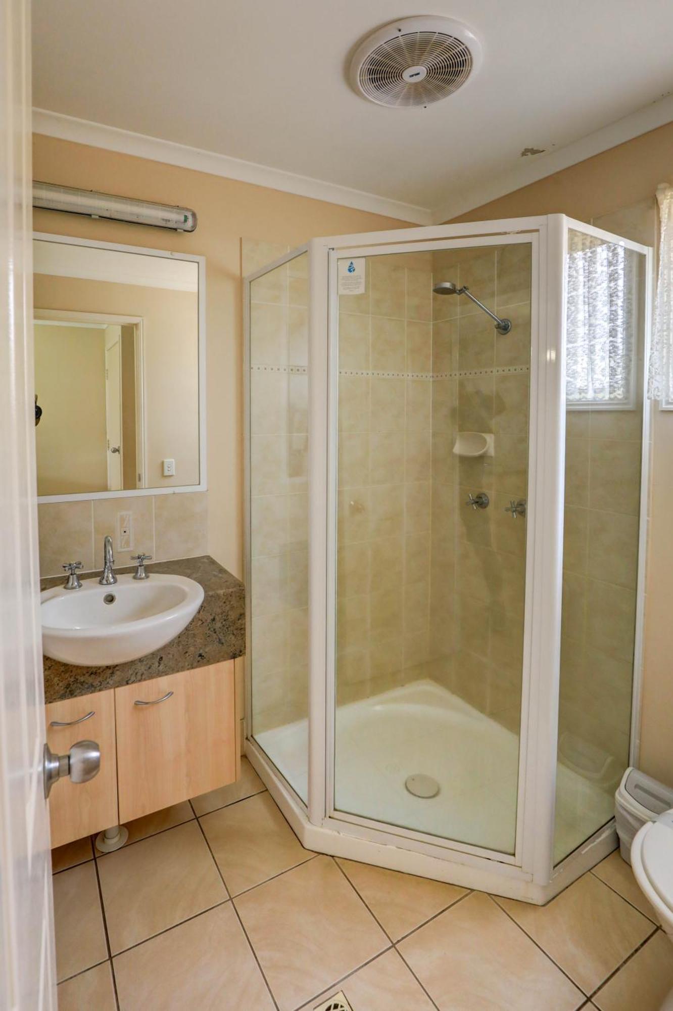 Tambo Mill Motel & Caravan Park Ngoại thất bức ảnh